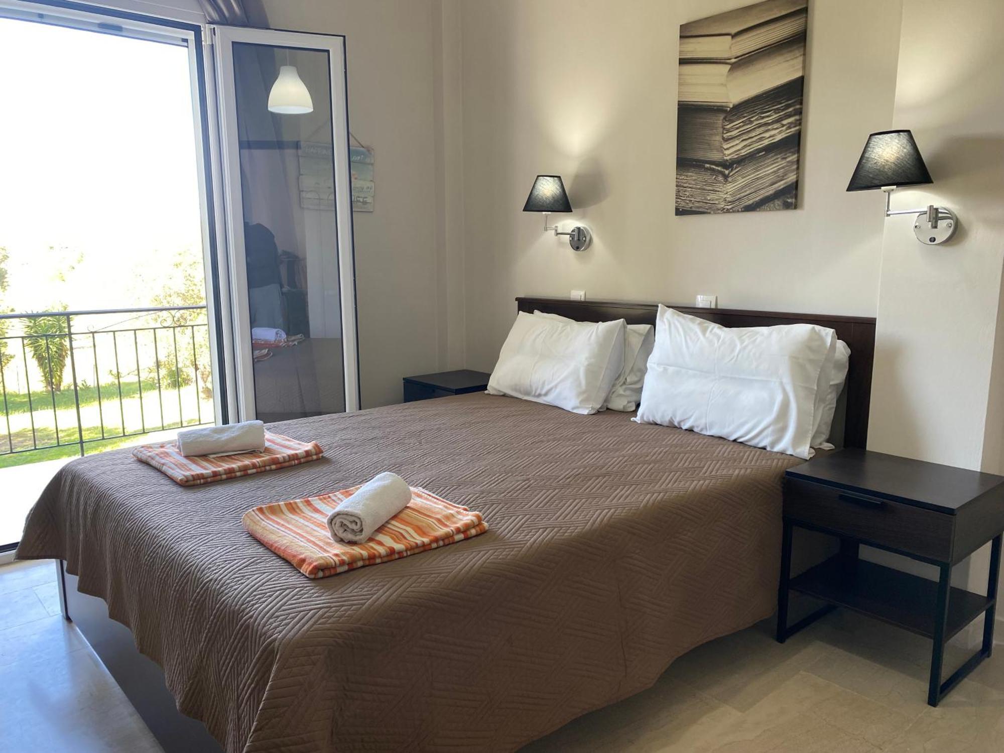 Alexander Apartments Roda  Zewnętrze zdjęcie