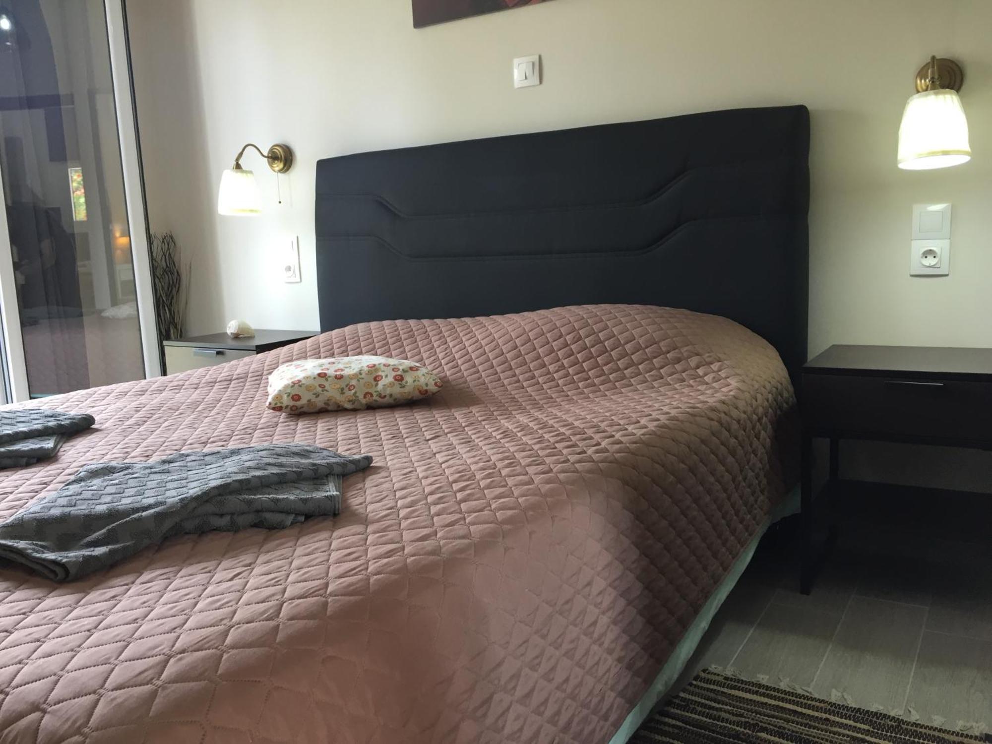 Alexander Apartments Roda  Zewnętrze zdjęcie